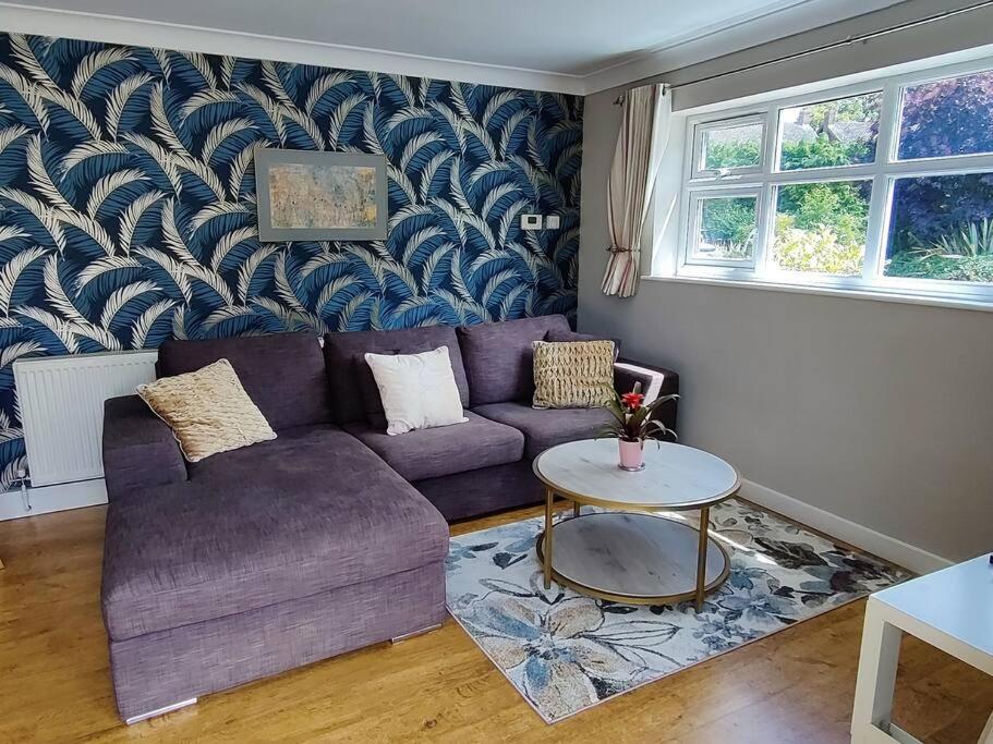 The Nook Located In A Beautiful Garden Setting With Parking Villa Stratford-upon-Avon Exterior photo